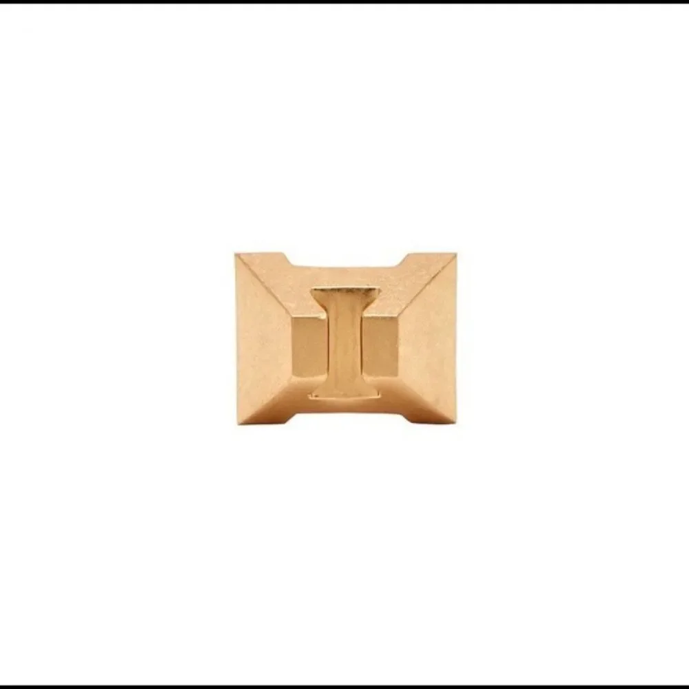 India Hicks india hicks